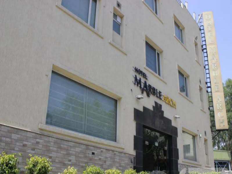 Fabhotel Marble Arch Karol Bagh Delhi  Exterior foto