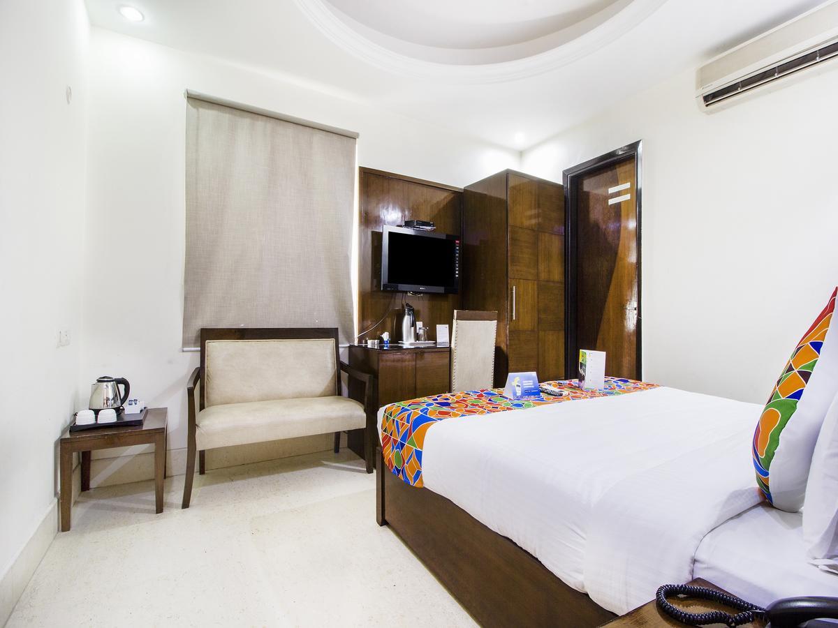 Fabhotel Marble Arch Karol Bagh Delhi  Exterior foto