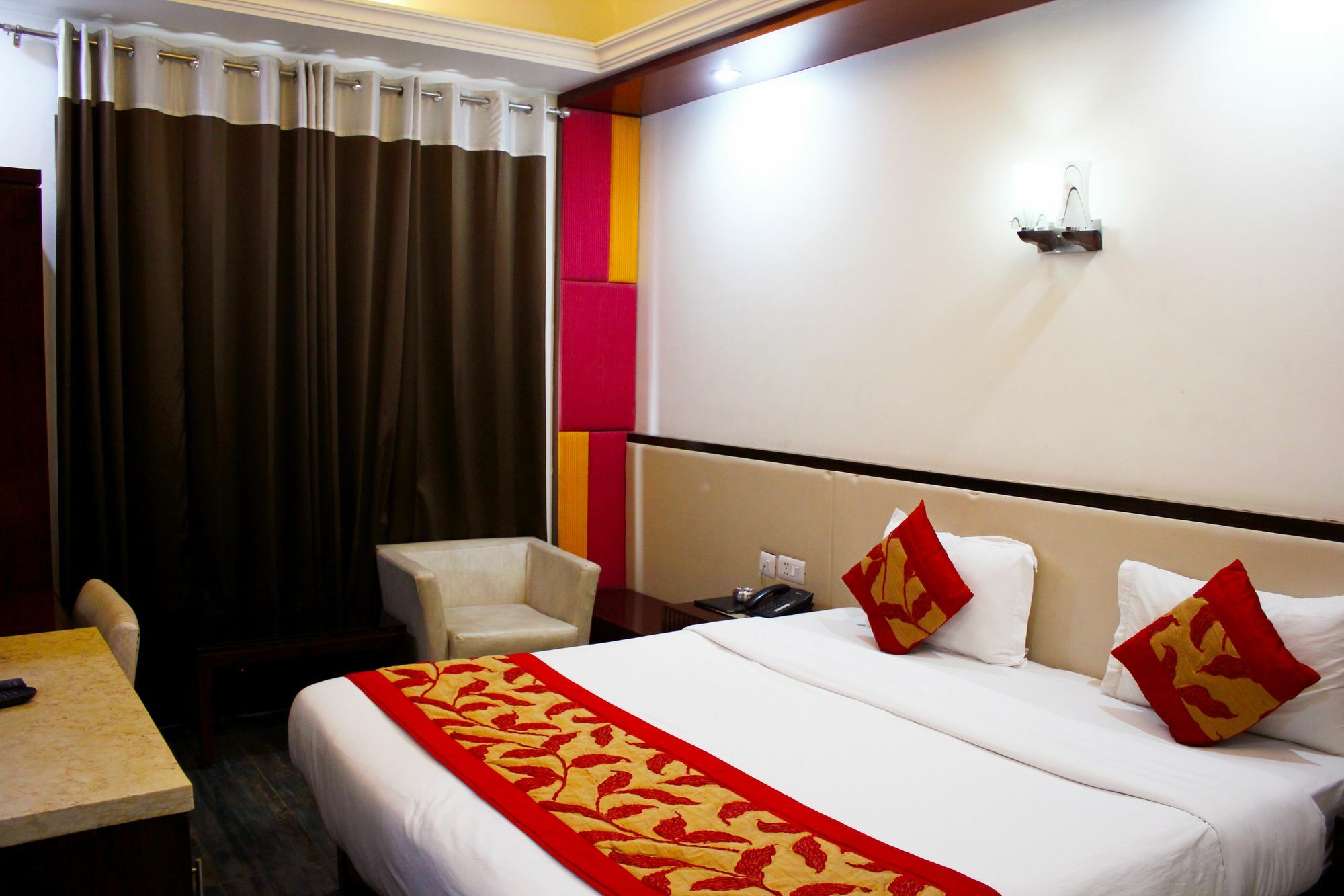 Fabhotel Marble Arch Karol Bagh Delhi  Exterior foto